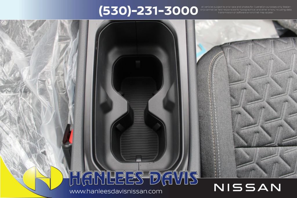 New 2026 Nissan Kicks SV w/ SV Premium Package AWD/4WD image 17
