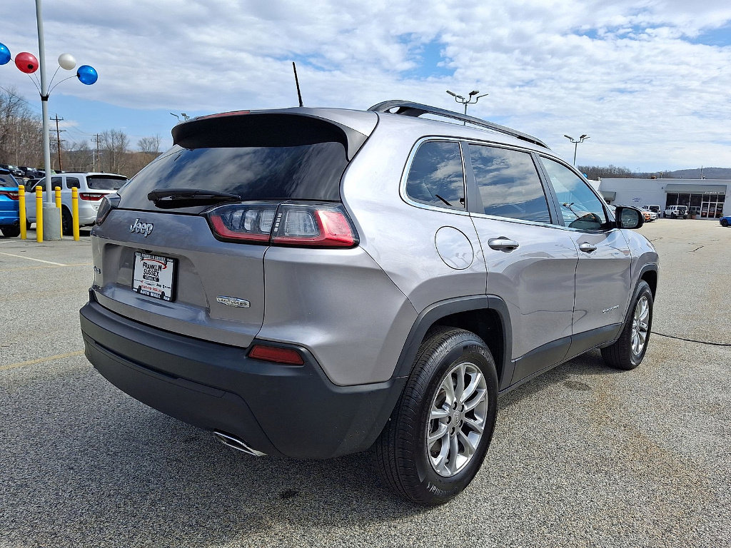 Certified 2022 Jeep Cherokee Latitude Lux w/ Mopar Interior Package image 25