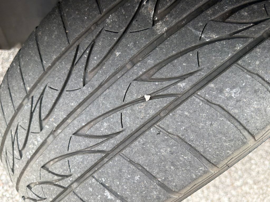 Used 2005 Jaguar XJ8 image 20