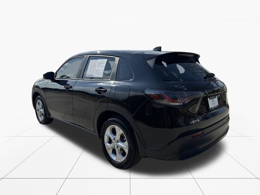 Used 2025 Honda HR-V LX image 6