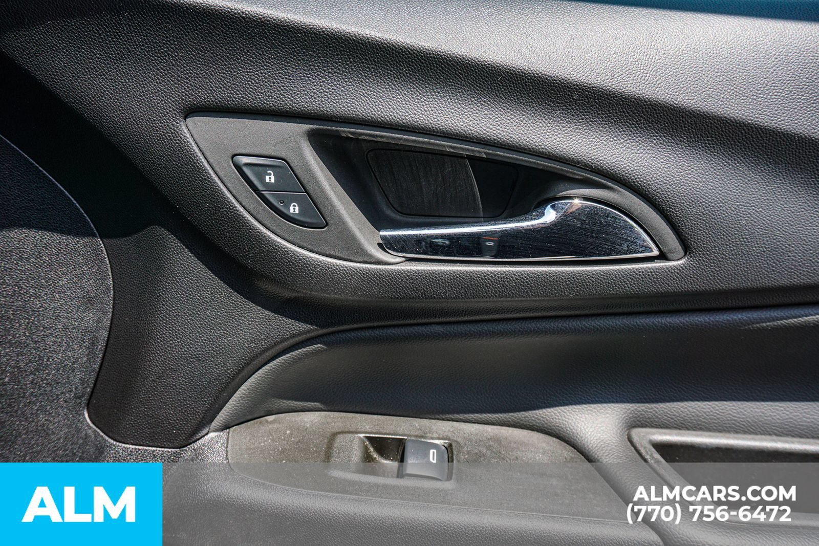 Used 2024 Chevrolet Equinox LT FWD image 47