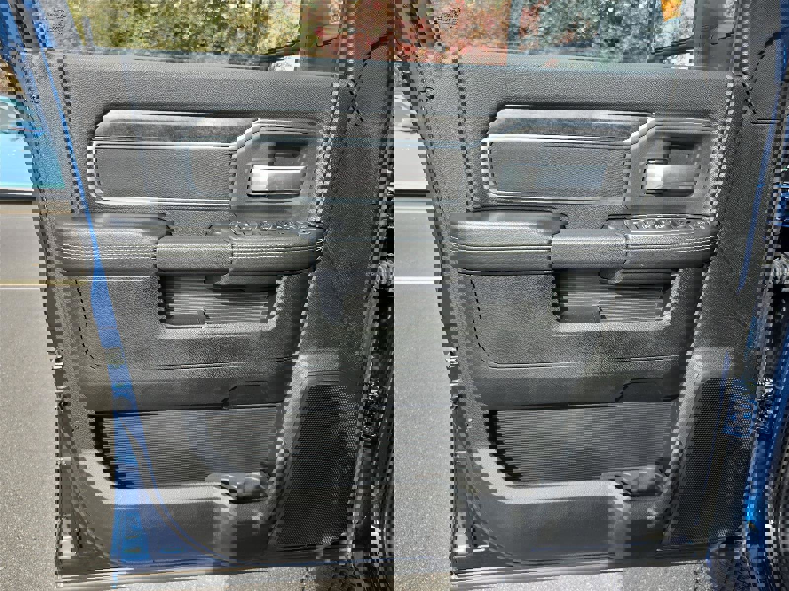 Used 2024 RAM 2500 Big Horn w/ Bed Utility Group image 19