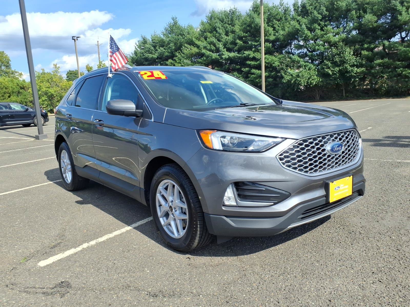 Certified 2024 Ford Edge SEL w/ Convenience Package AWD/4WD image 1