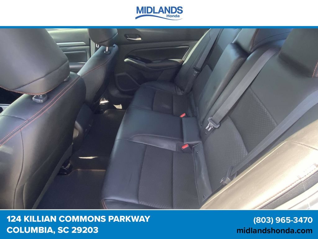 Used 2024 Nissan Altima 2.5 SR AWD/4WD image 10