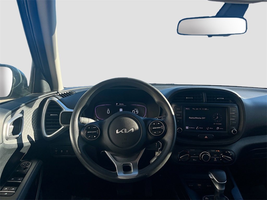 Used 2023 Kia Soul LX image 21