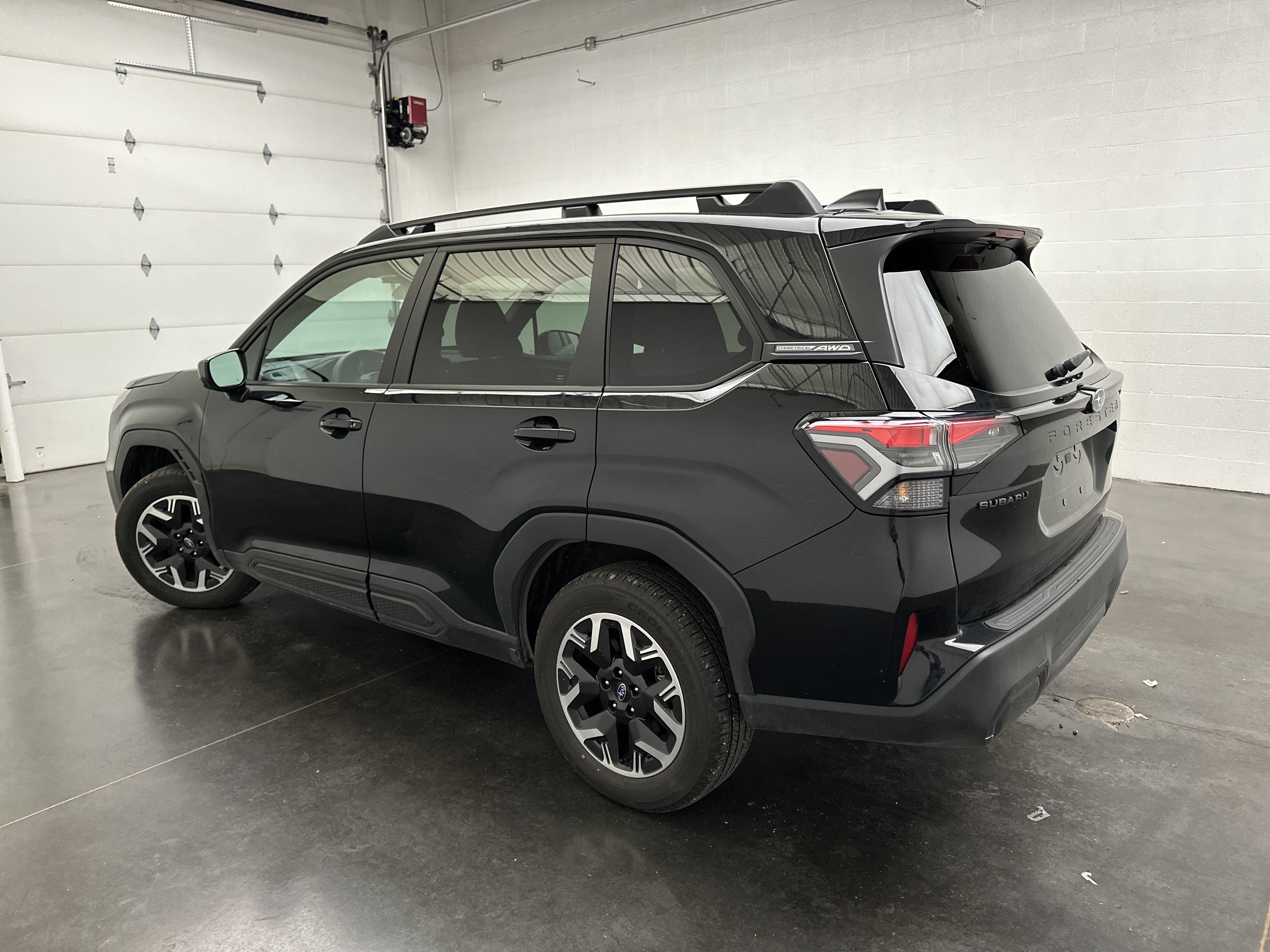 Certified 2026 Subaru Forester Premium AWD/4WD image 6