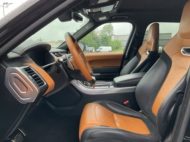 Used 2019 Land Rover Range Rover Sport SVR AWD/4WD image 2