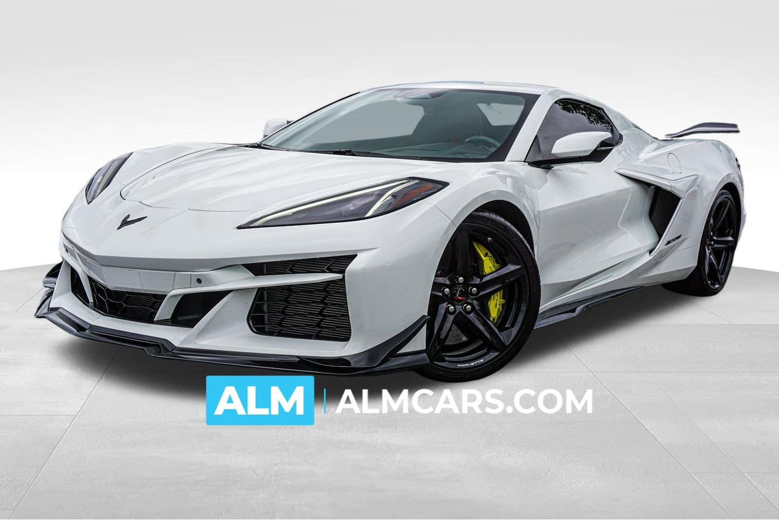 Used 2024 Chevrolet Corvette Z06 w/ Z07 Performance Package RWD image 1