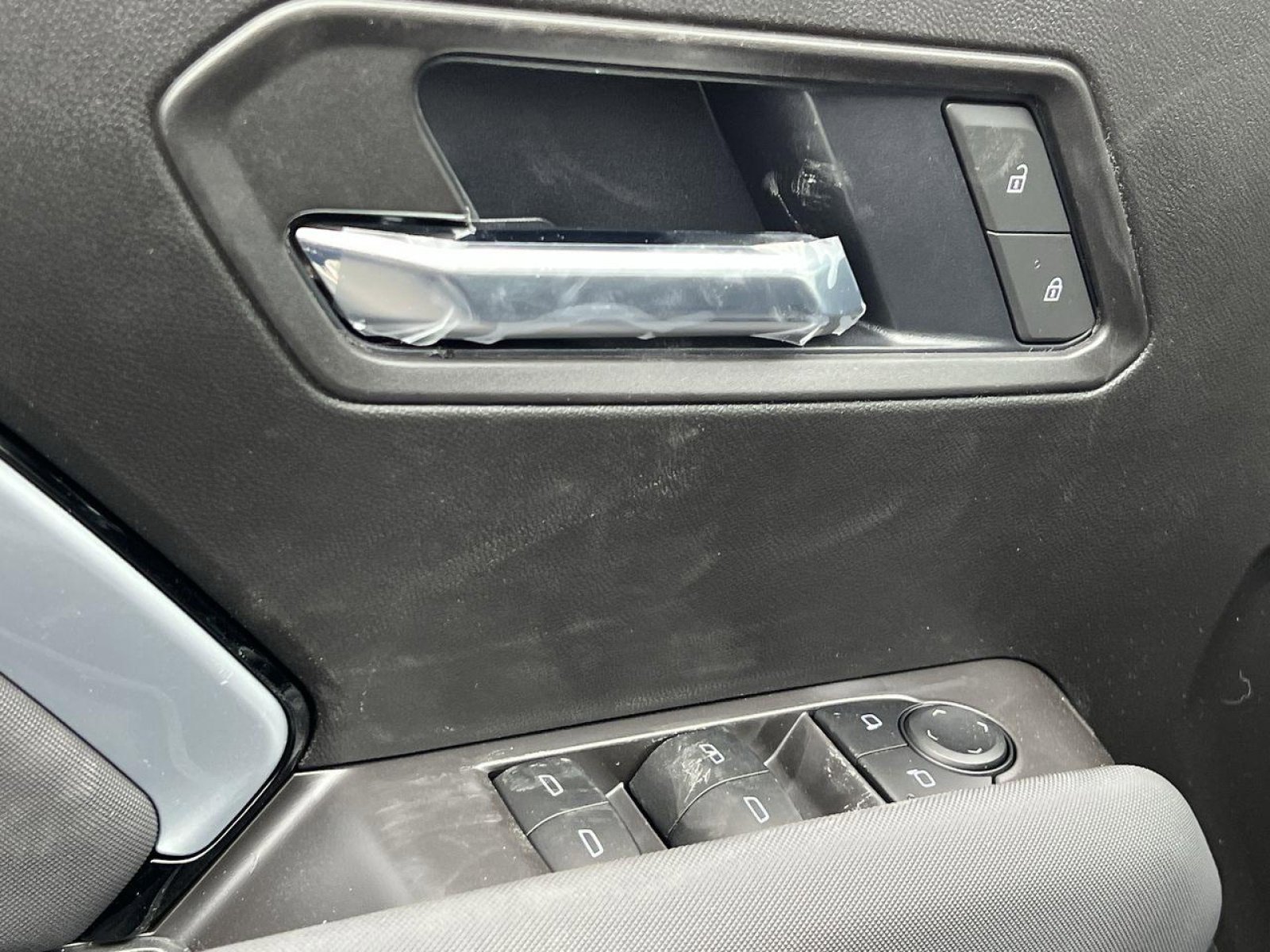 New 2025 Chevrolet Colorado Z71 w/ Midnight Edition image 10