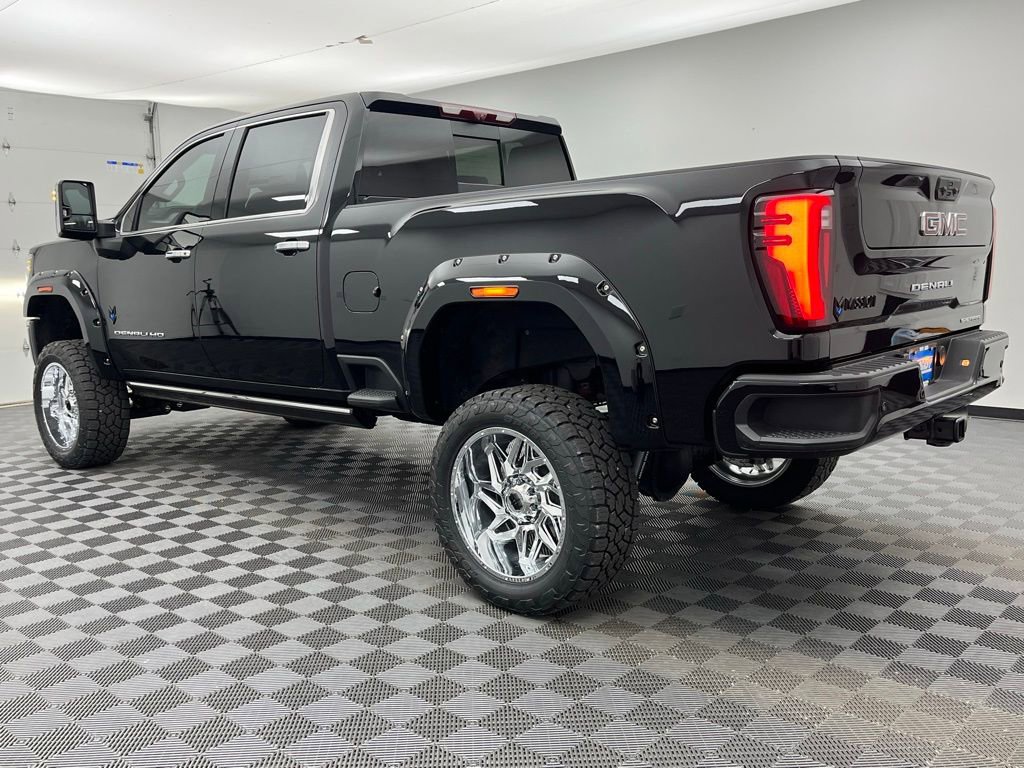 New 2024 GMC Sierra 2500 Denali w/ Denali Reserve Package image 17