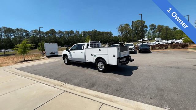 Used 2025 Chevrolet Silverado 3500 LT w/ Convenience Package AWD/4WD image 3