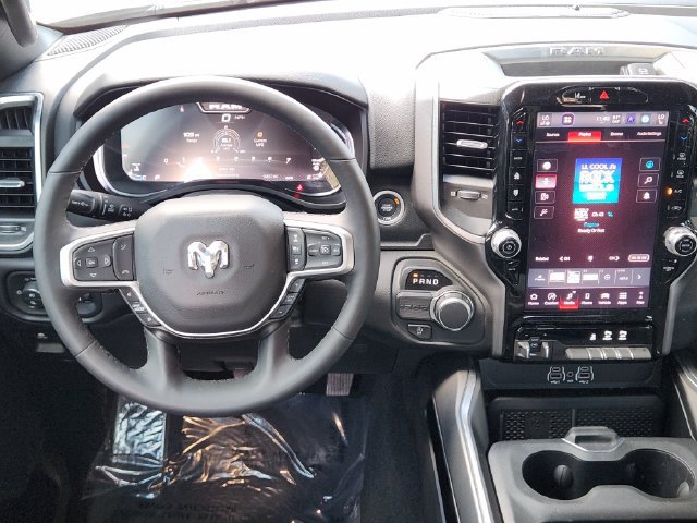 Used 2026 RAM 1500 Lone Star RWD image 28