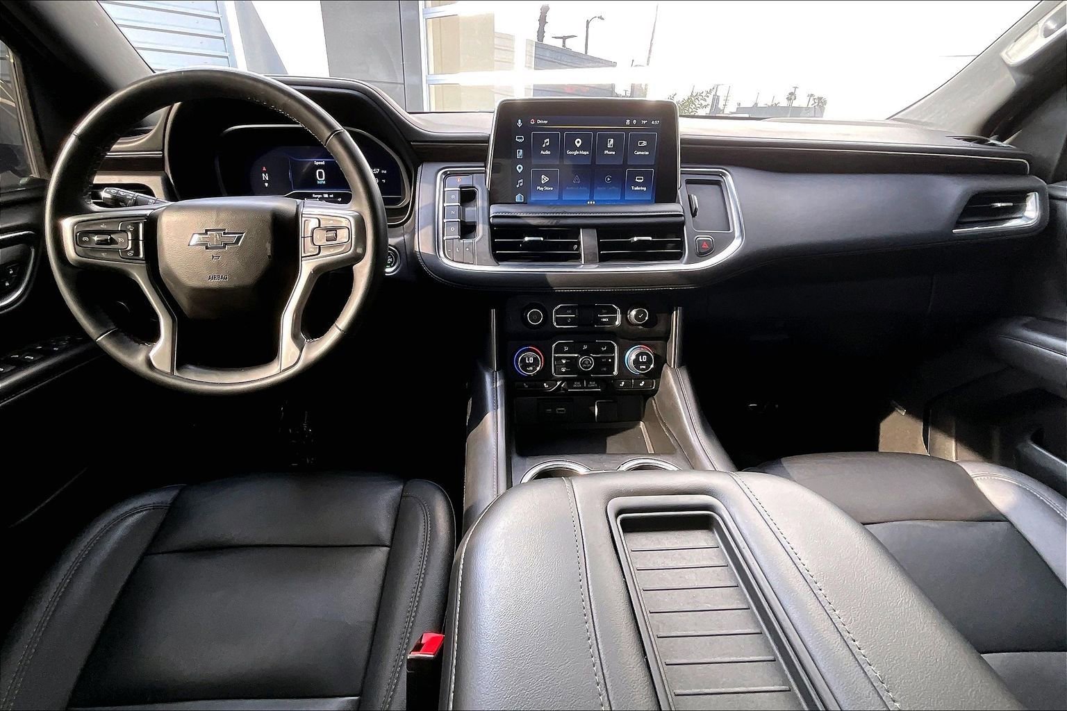 Used 2023 Chevrolet Suburban Z71 w/ Z71 Off-Road Package AWD/4WD image 15