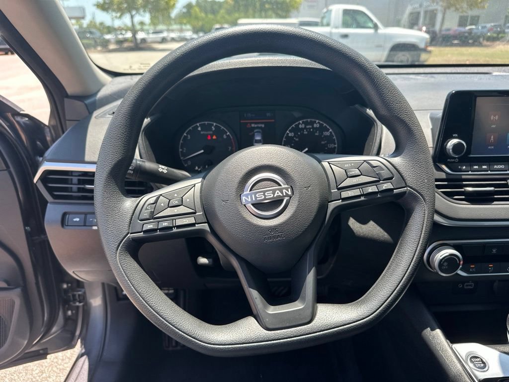 Certified 2023 Nissan Altima 2.5 S FWD image 13