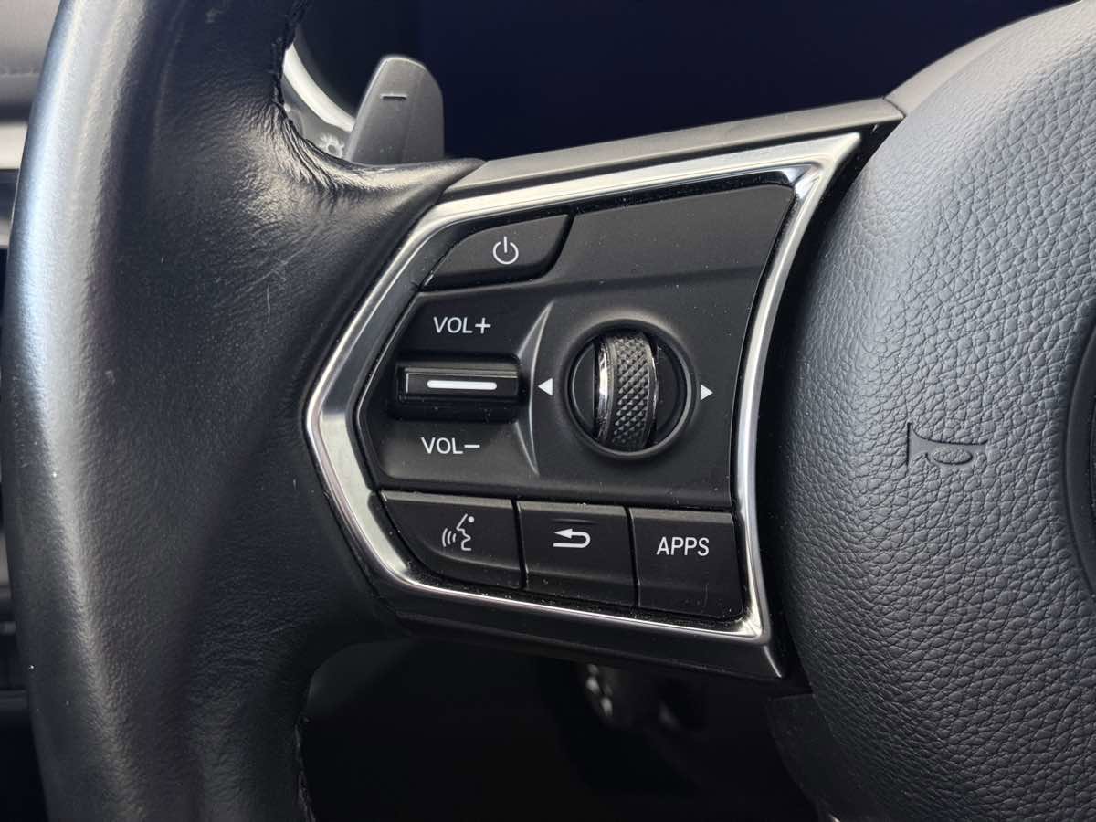 Used 2023 Acura MDX SH-AWD w/ Technology Package image 48