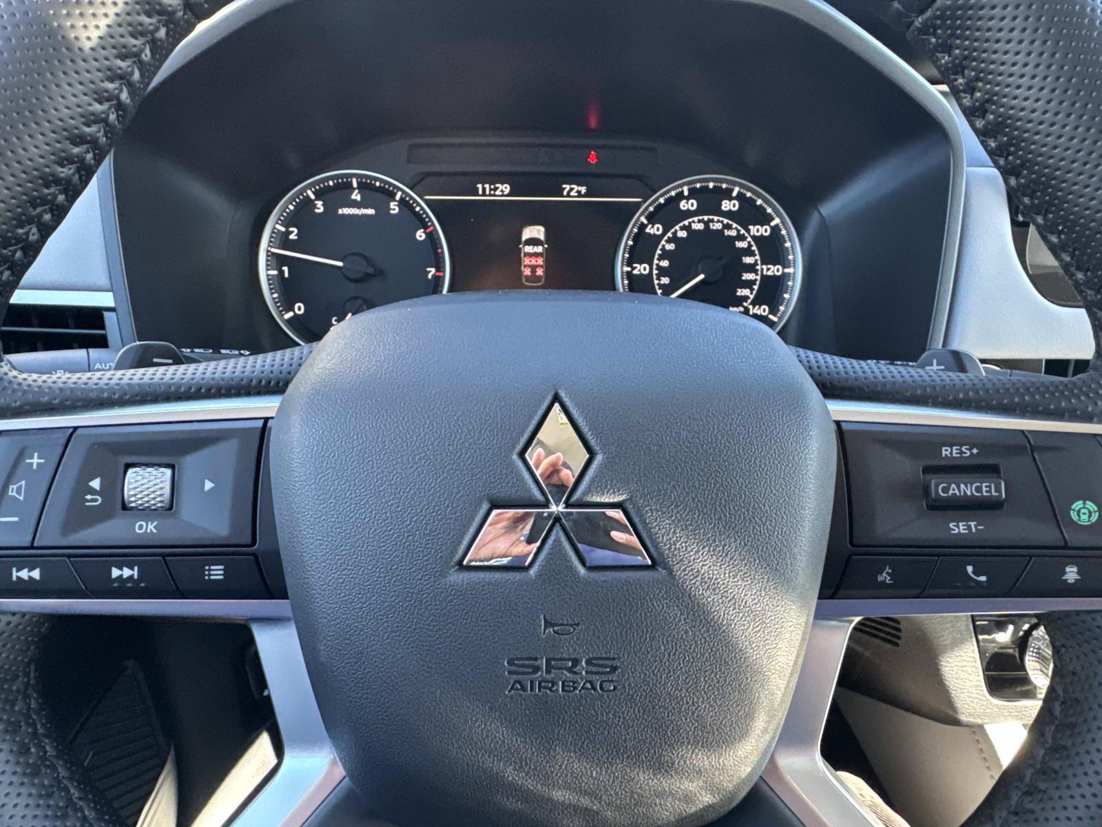 New 2026 Mitsubishi Outlander SE FWD image 16