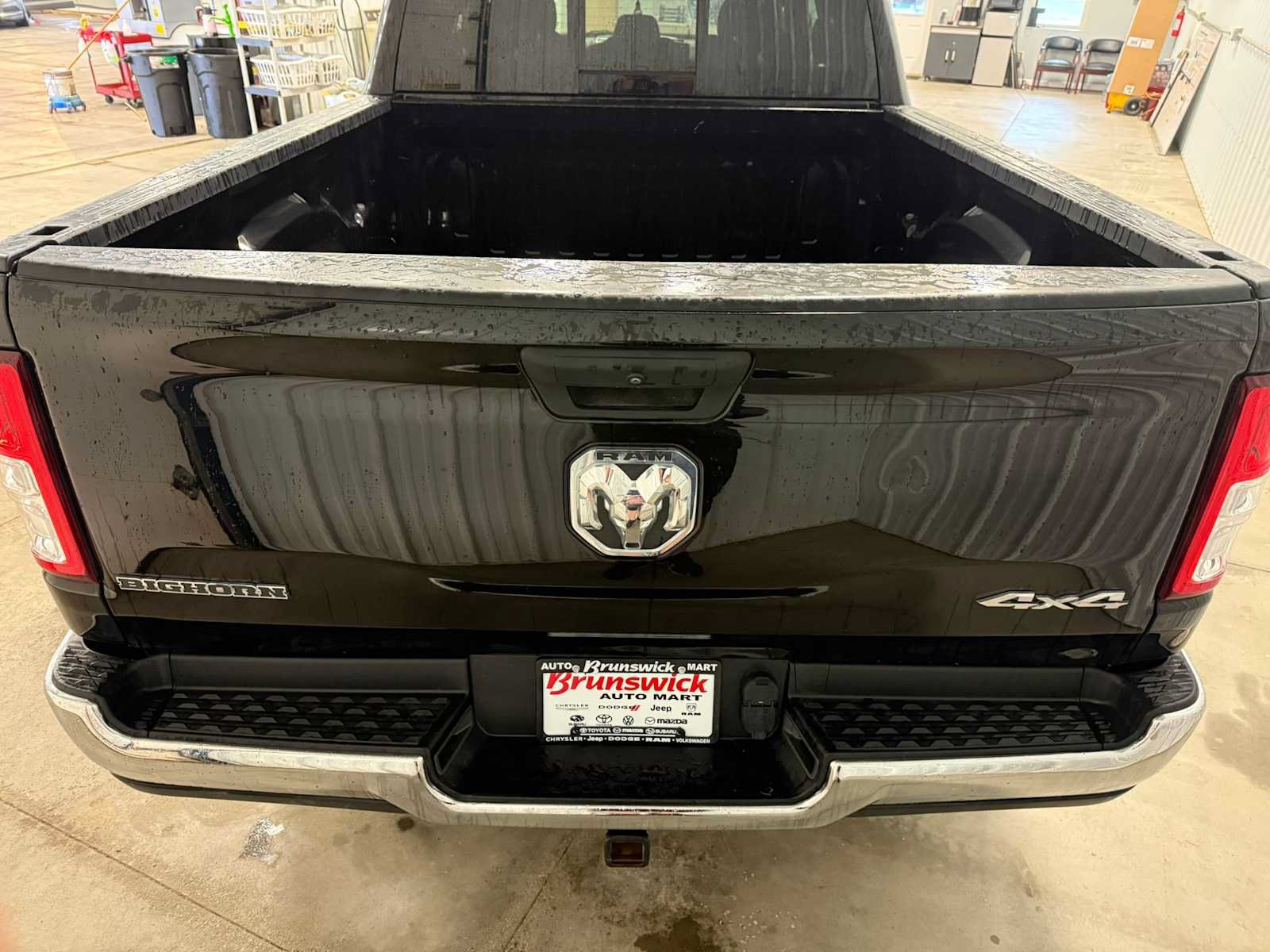 Used 2023 RAM 1500 Big Horn AWD/4WD image 16