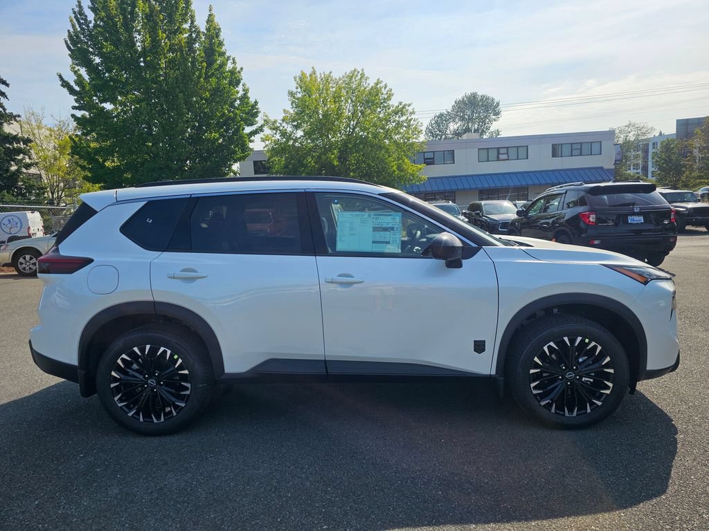 New 2026 Nissan Rogue Dark Armor AWD/4WD image 4