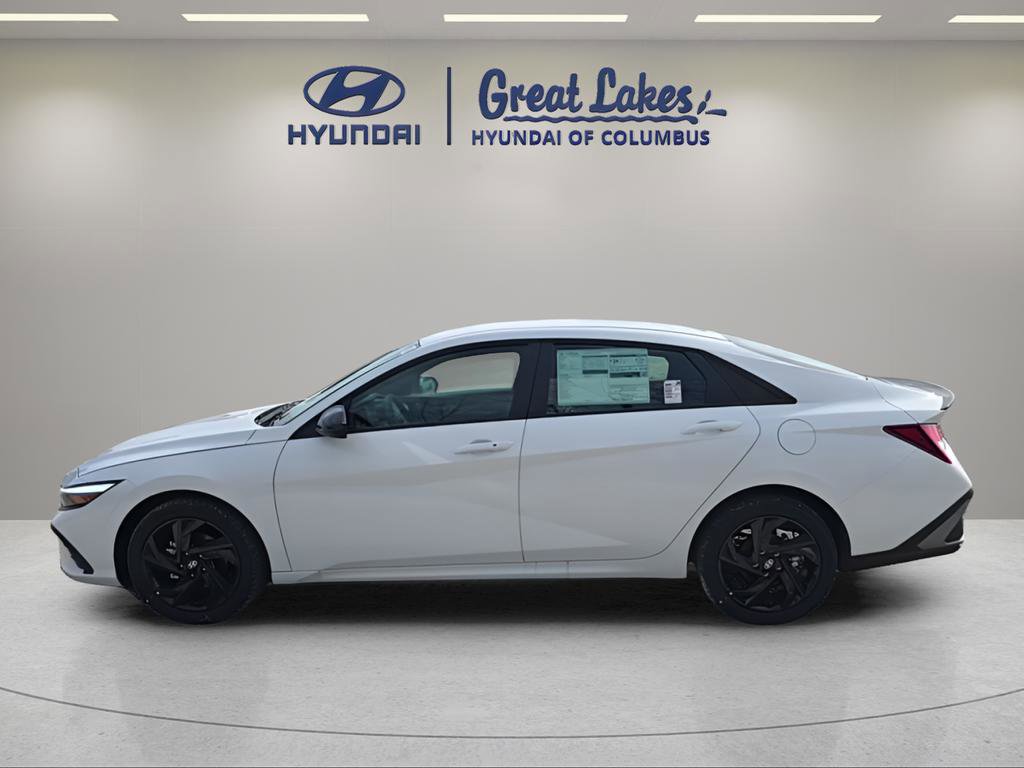 New 2026 Hyundai Elantra Sport FWD image 2