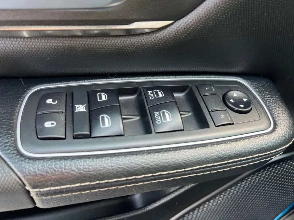 Used 2020 RAM 1500 Rebel w/ Level 2 Equipment Group AWD/4WD image 47