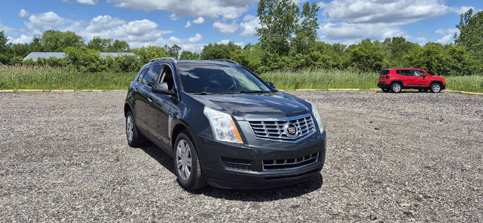 Used 2016 Cadillac SRX Luxury w/ Driver Awareness Package AWD/4WD image 2