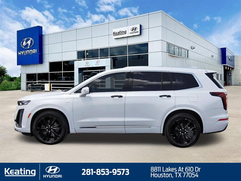Used 2023 Cadillac XT6 Premium Luxury FWD image 8