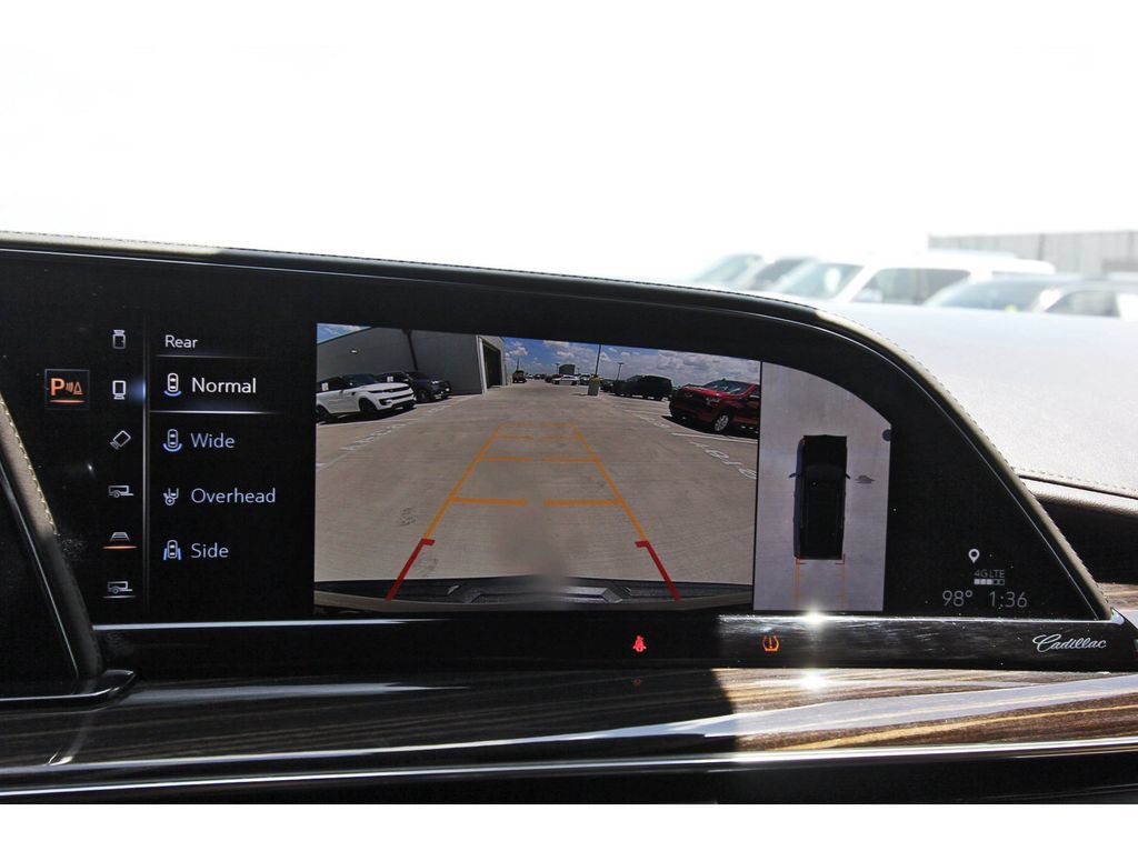 Used 2021 Cadillac Escalade Premium Luxury w/ Driver Assist Tech Package AWD/4WD image 19