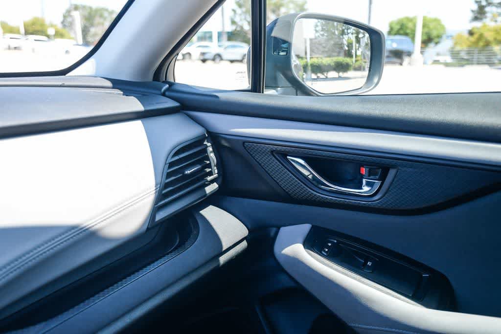 Used 2023 Subaru Outback Premium AWD/4WD image 21