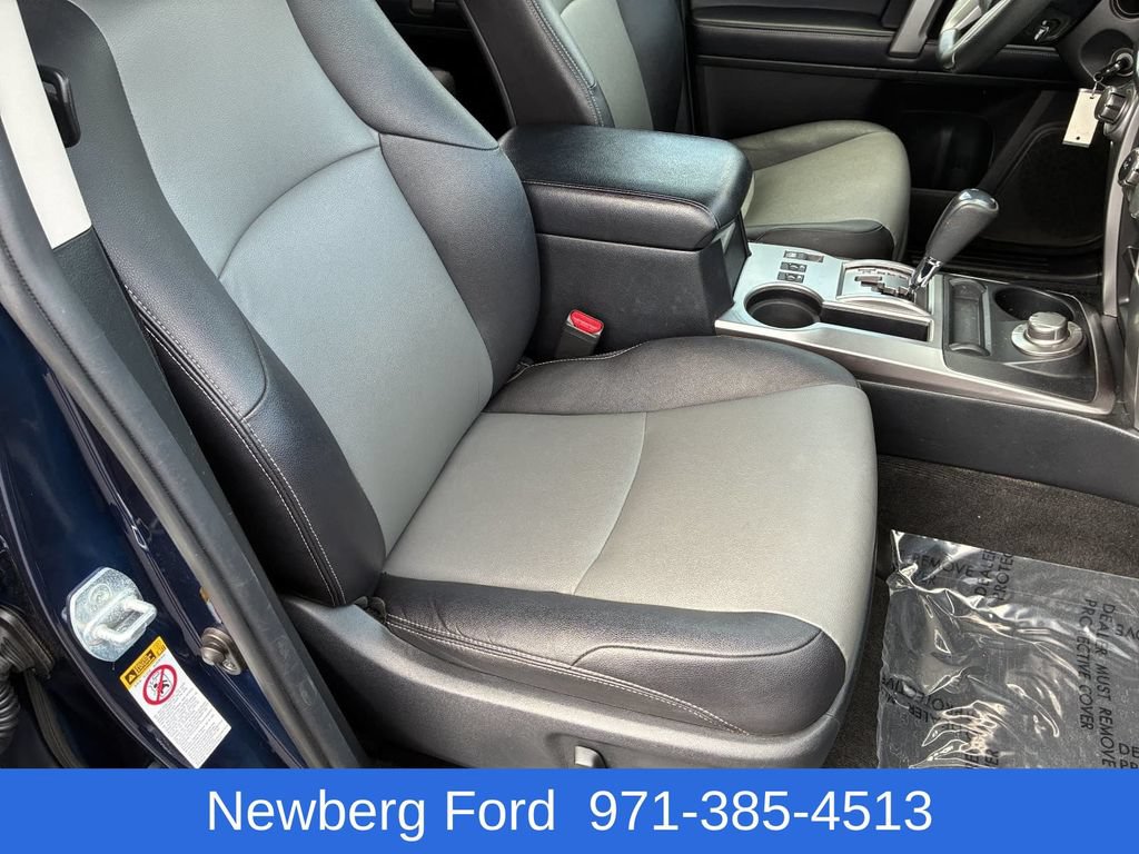 Used 2018 Toyota 4Runner SR5 Premium AWD/4WD image 26