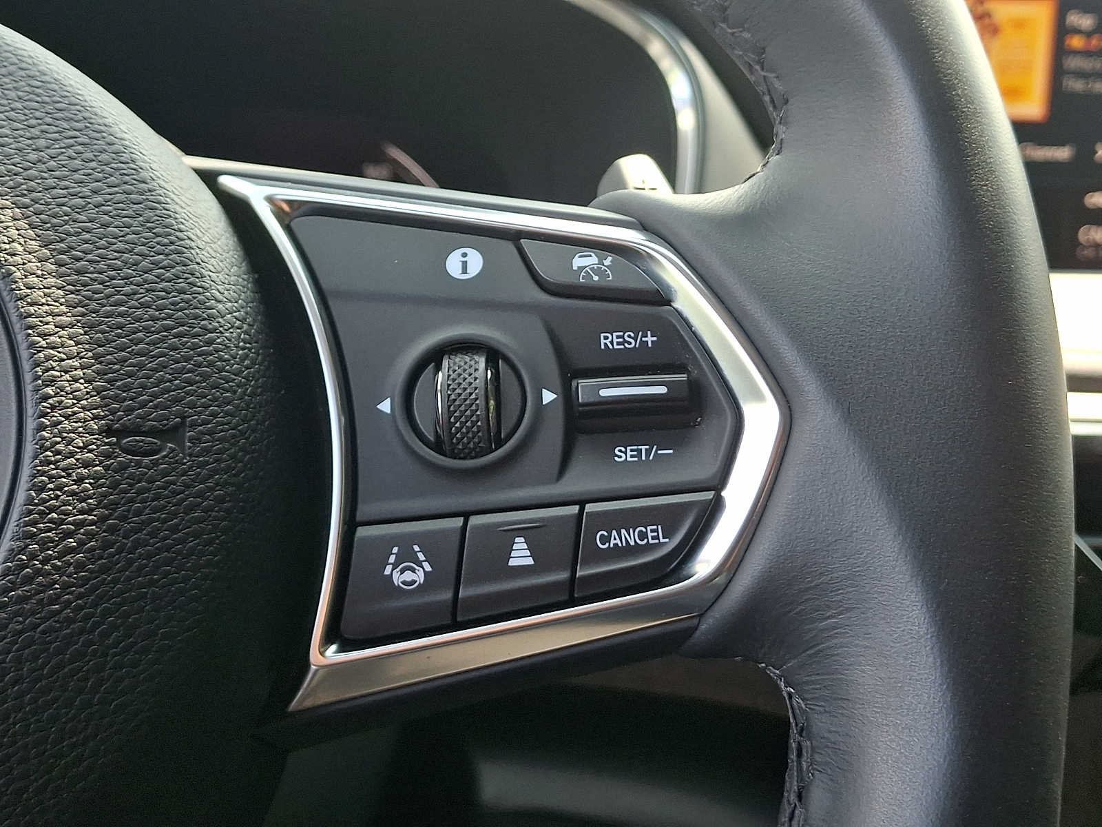 Used 2024 Acura MDX w/ Technology Package AWD/4WD image 23