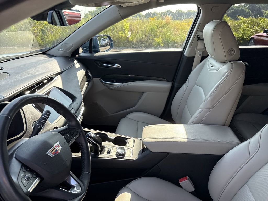 Certified 2020 Cadillac XT4 Premium Luxury FWD image 26