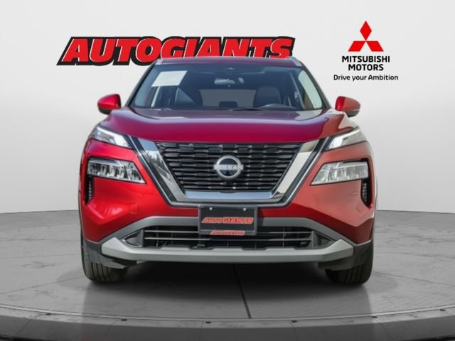 Used 2022 Nissan Rogue SV w/ SV Premium Package image 2