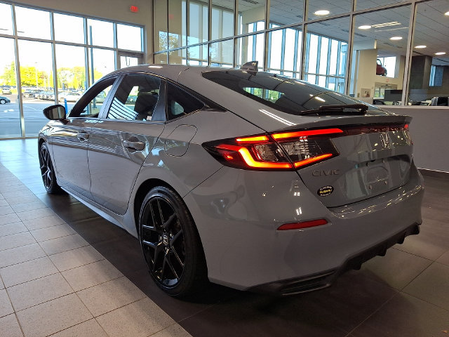 Used 2024 Honda Civic Sport image 4