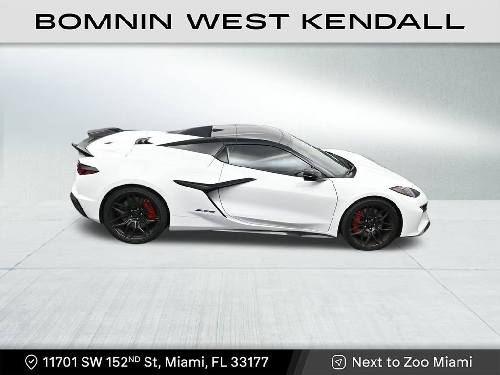 Used 2026 Chevrolet Corvette Z06 image 17