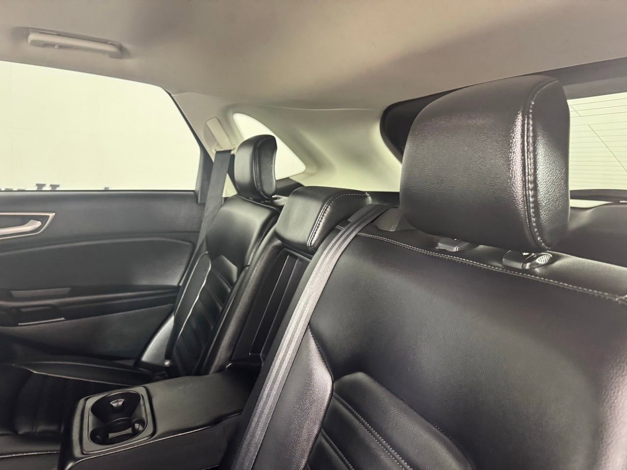 Used 2023 Ford Edge SEL image 24