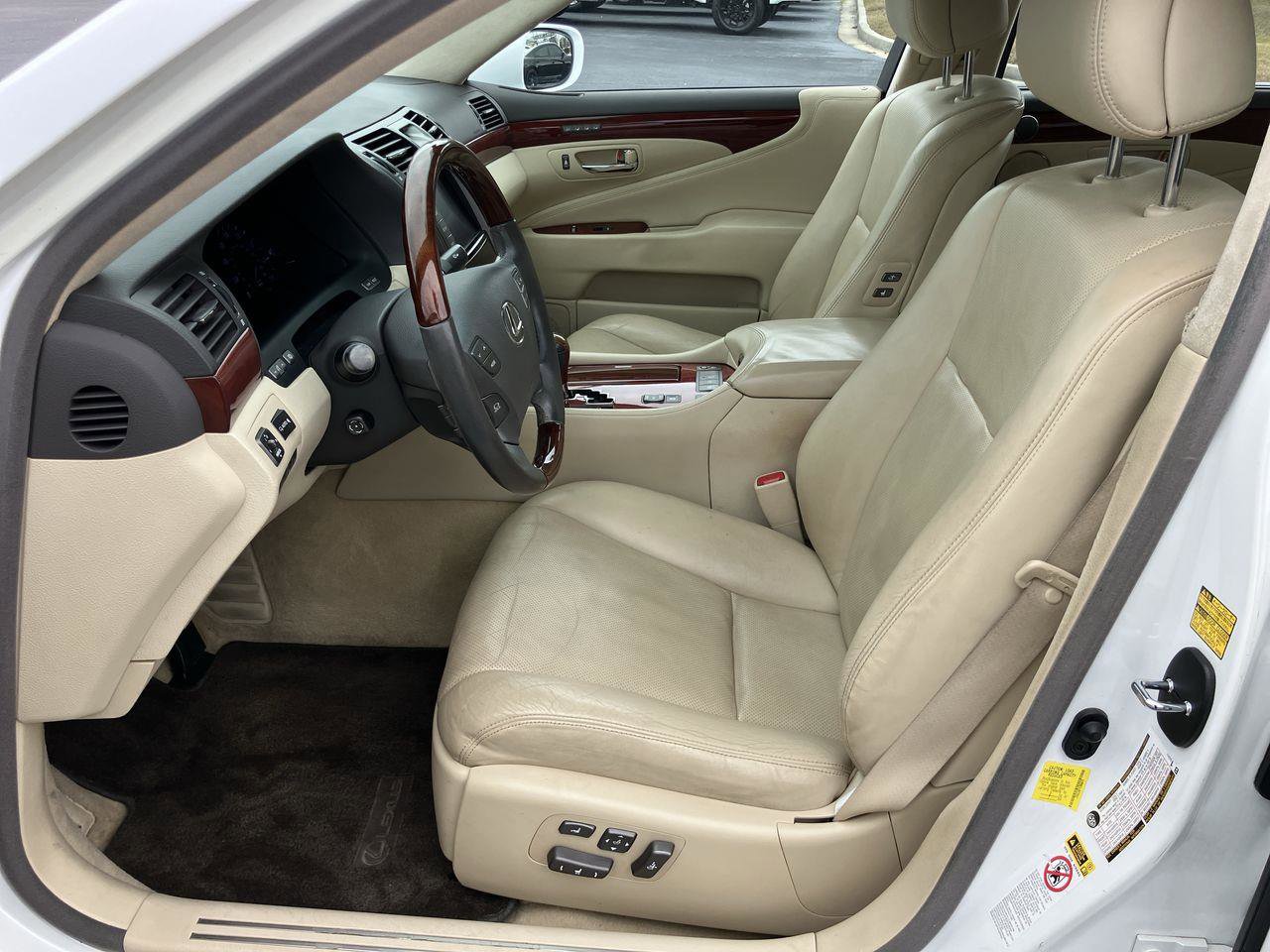 Used 2012 Lexus LS 460 L image 13