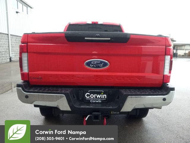 Used 2017 Ford F350 Lariat w/ Lariat Ultimate Package image 4