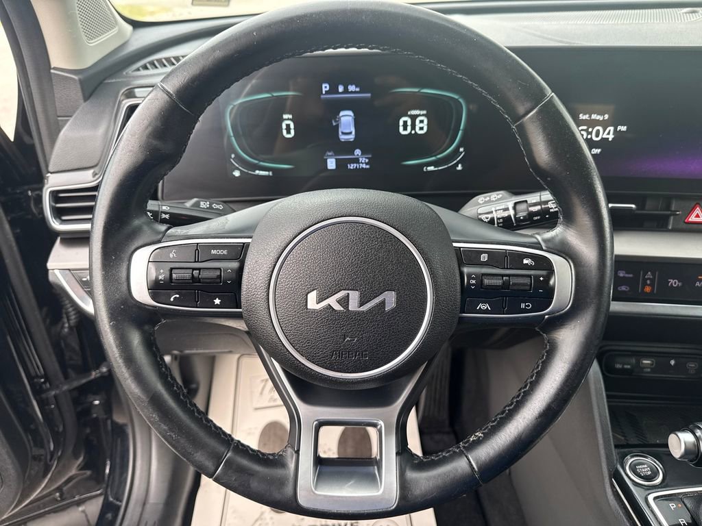 Used 2023 Kia Sportage EX FWD image 19