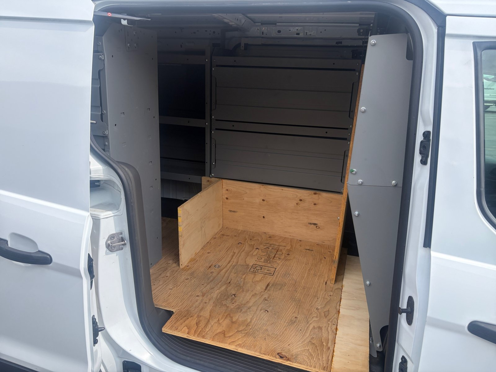 Used 2023 Ford Transit Connect XL FWD image 28