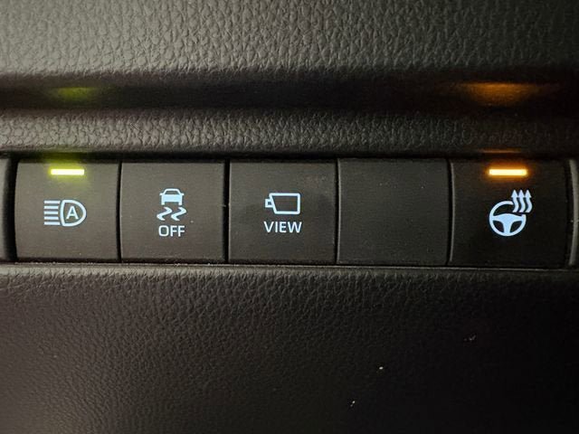 Used 2024 Toyota Venza Limited AWD/4WD image 12
