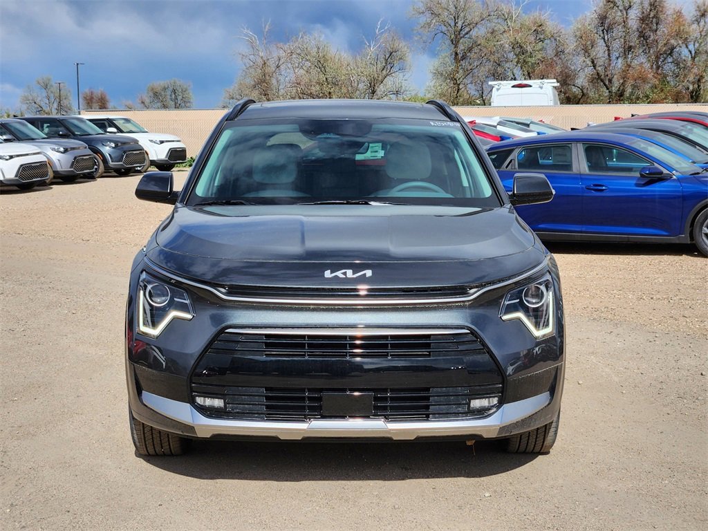 New 2025 Kia Niro EX Touring image 5