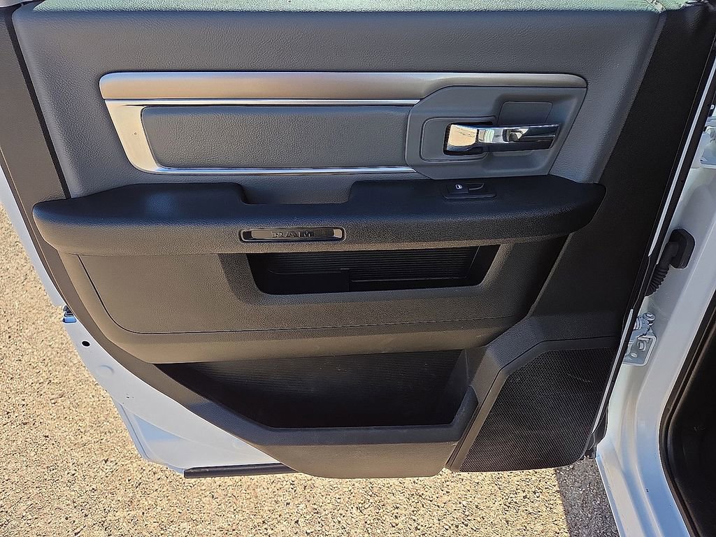 Used 2023 RAM 1500 Classic SLT w/ Electronics Group image 17