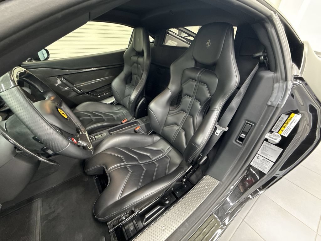 Certified 2015 Ferrari 458 Speciale Coupe RWD image 11