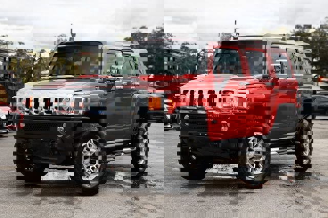 Used 2006 HUMMER H3 image 1