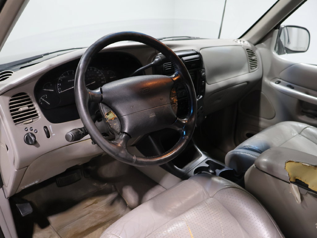 Used 1997 Ford Explorer Limited AWD/4WD image 23