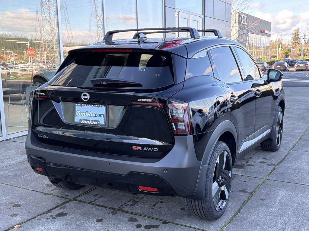 New 2026 Nissan Kicks SR w/ Cold Weather Package image 12