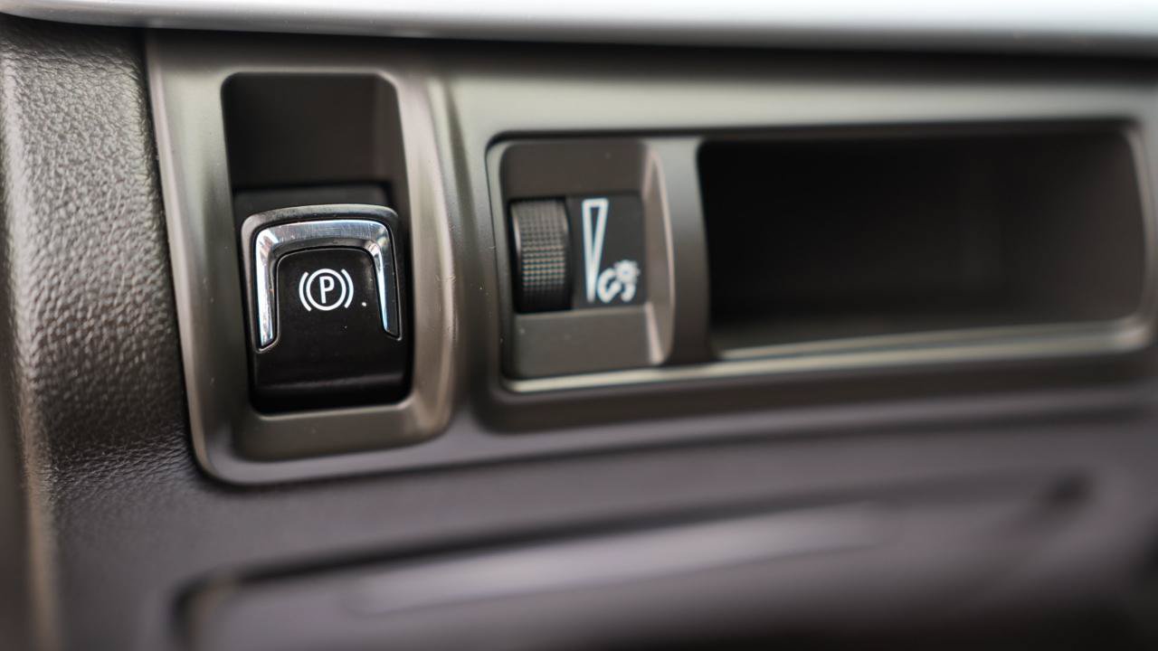 Used 2015 Cadillac XTS Luxury FWD image 20