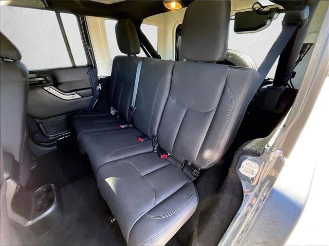 Used 2018 Jeep Wrangler Unlimited Sport S image 25