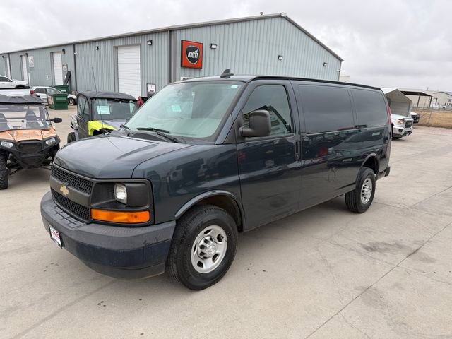 Used 2017 Chevrolet Express 2500 image 1