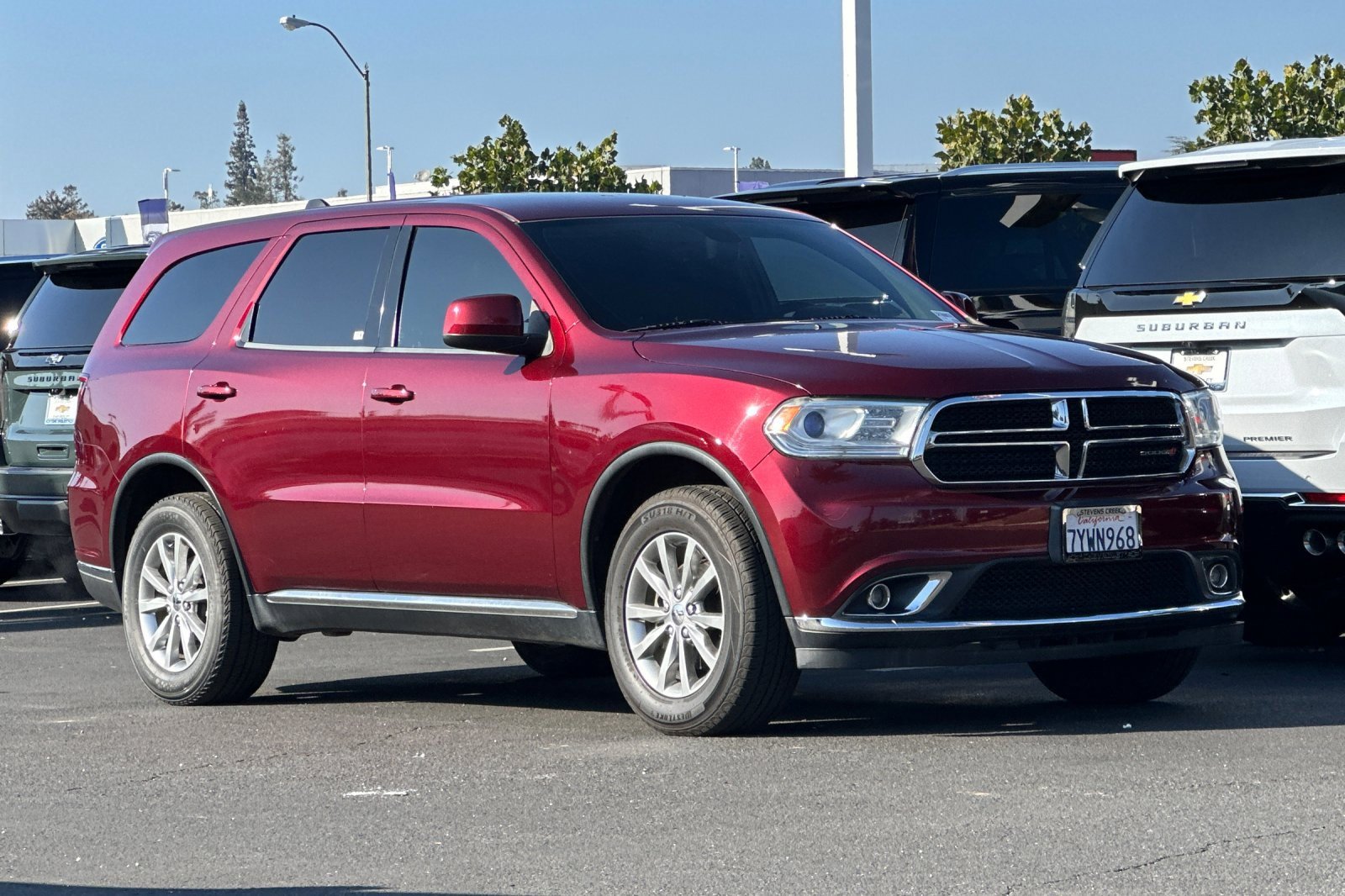 Used 2017 Dodge Durango SXT w/ 3rd Row Seating Group image 2
